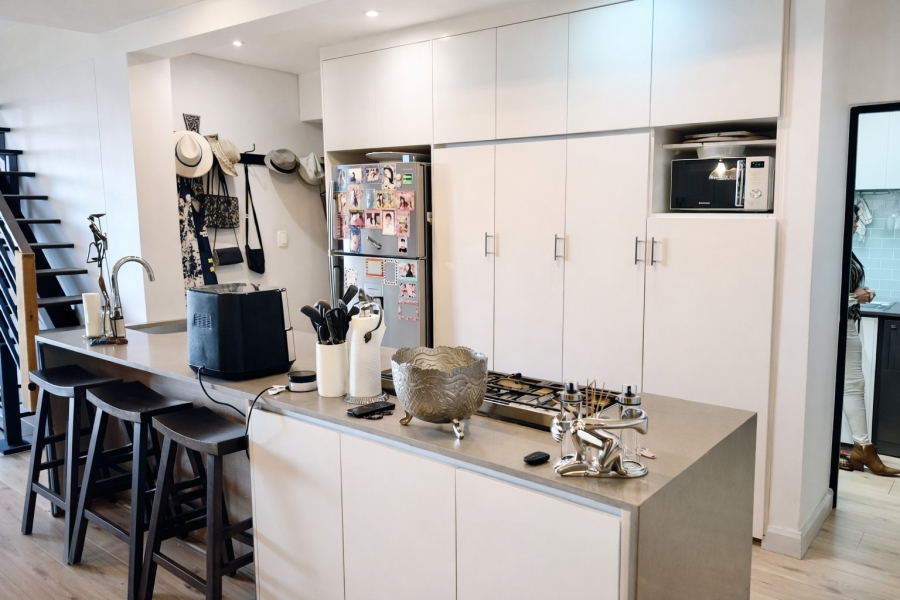  Bedroom Property for Sale in Midstream Estate Gauteng