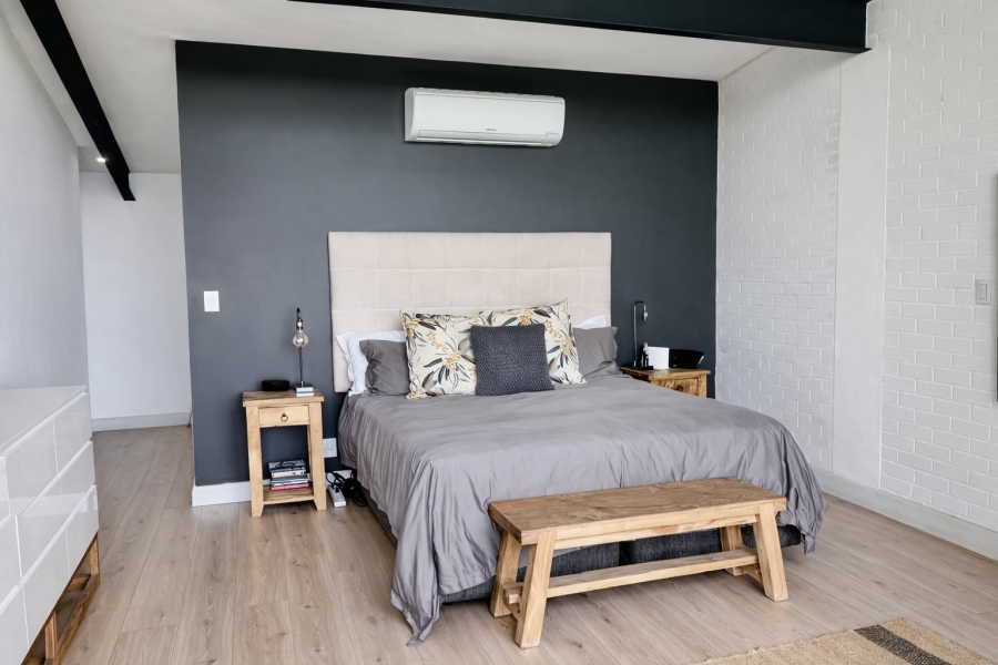  Bedroom Property for Sale in Midstream Estate Gauteng