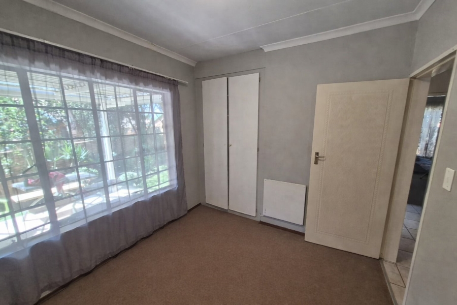 To Let 3 Bedroom Property for Rent in Rooihuiskraal North Gauteng