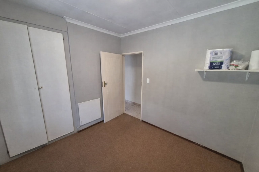 To Let 3 Bedroom Property for Rent in Rooihuiskraal North Gauteng