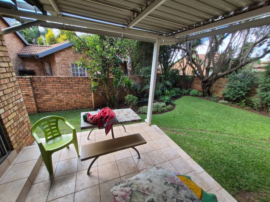 To Let 3 Bedroom Property for Rent in Rooihuiskraal North Gauteng