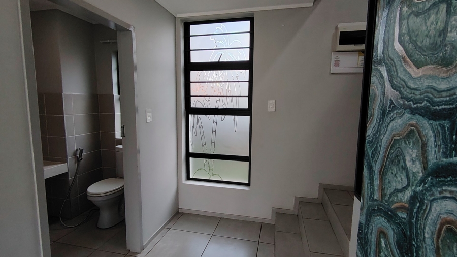 3 Bedroom Property for Sale in Amberfield Gauteng