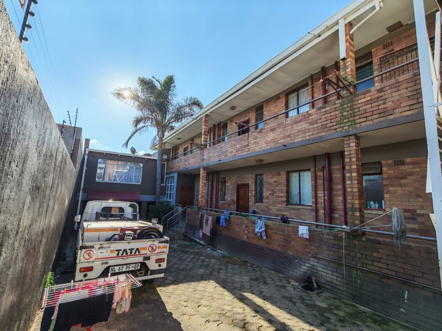 11 Bedroom Property for Sale in Rosettenville Gauteng