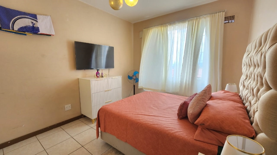 11 Bedroom Property for Sale in Rosettenville Gauteng