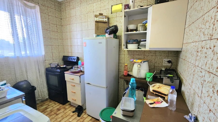 11 Bedroom Property for Sale in Rosettenville Gauteng
