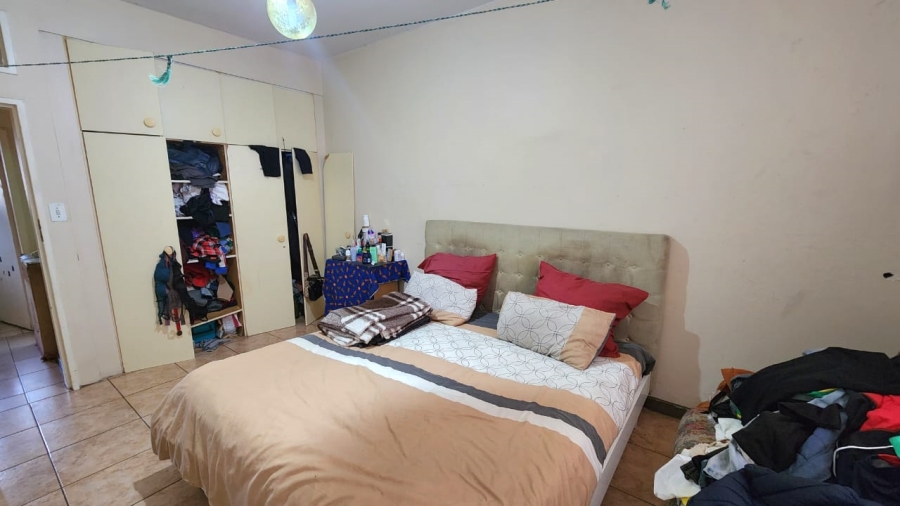 11 Bedroom Property for Sale in Rosettenville Gauteng