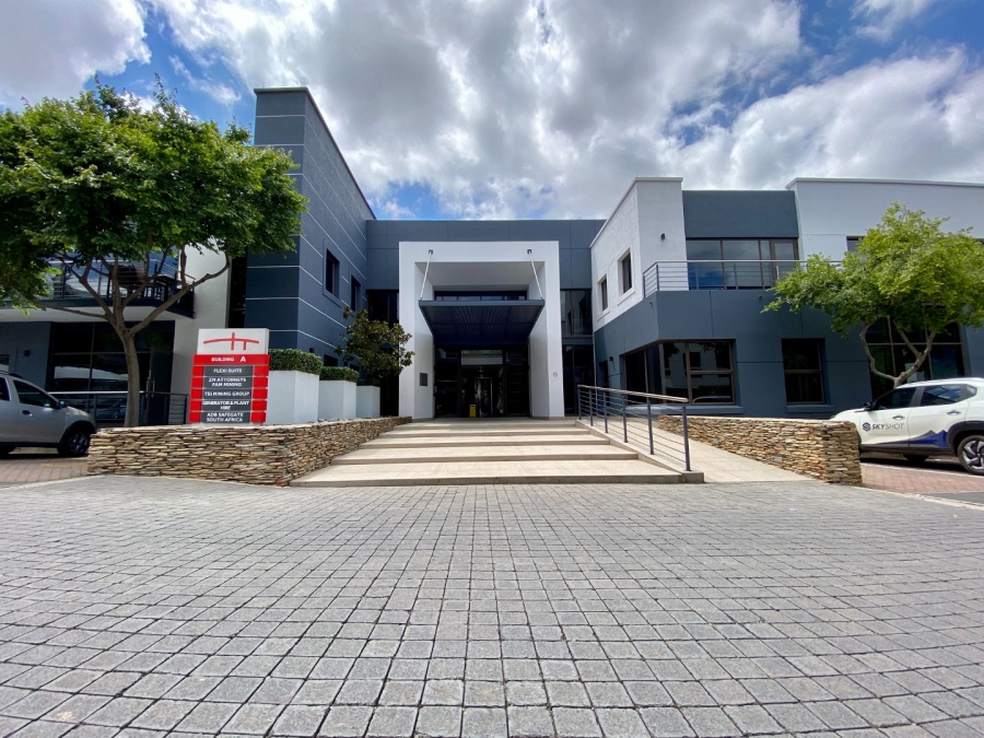 To Let Commercial Property for Rent in Vorna Valley Gauteng