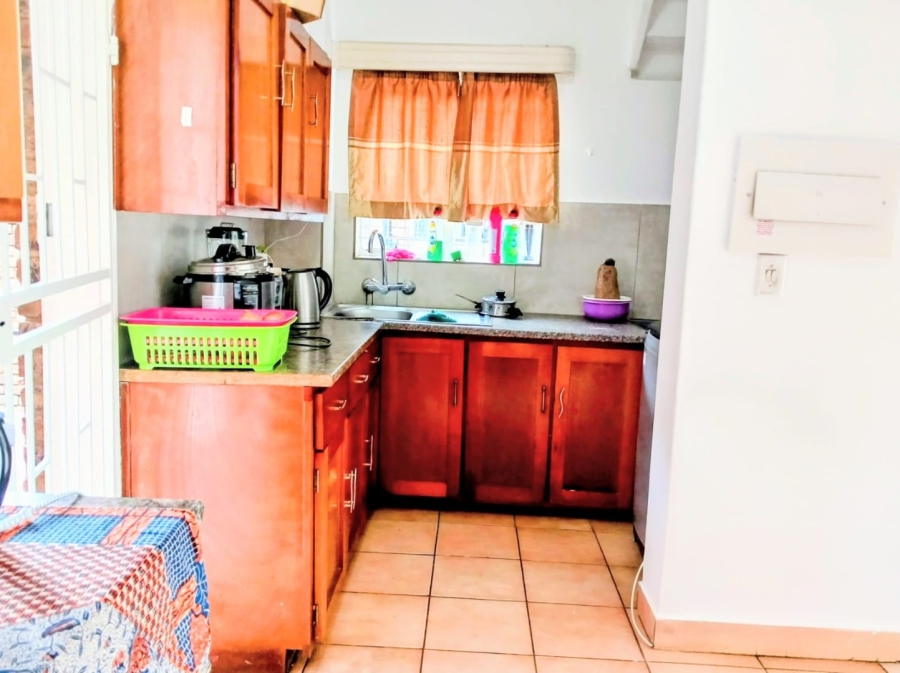2 Bedroom Property for Sale in Pretoria North Gauteng