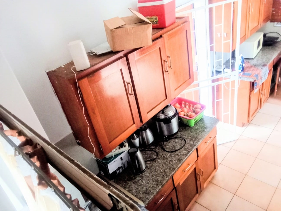 2 Bedroom Property for Sale in Pretoria North Gauteng