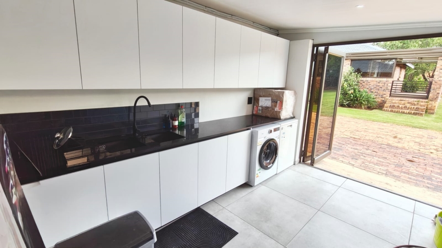 4 Bedroom Property for Sale in Vaal Marina Gauteng