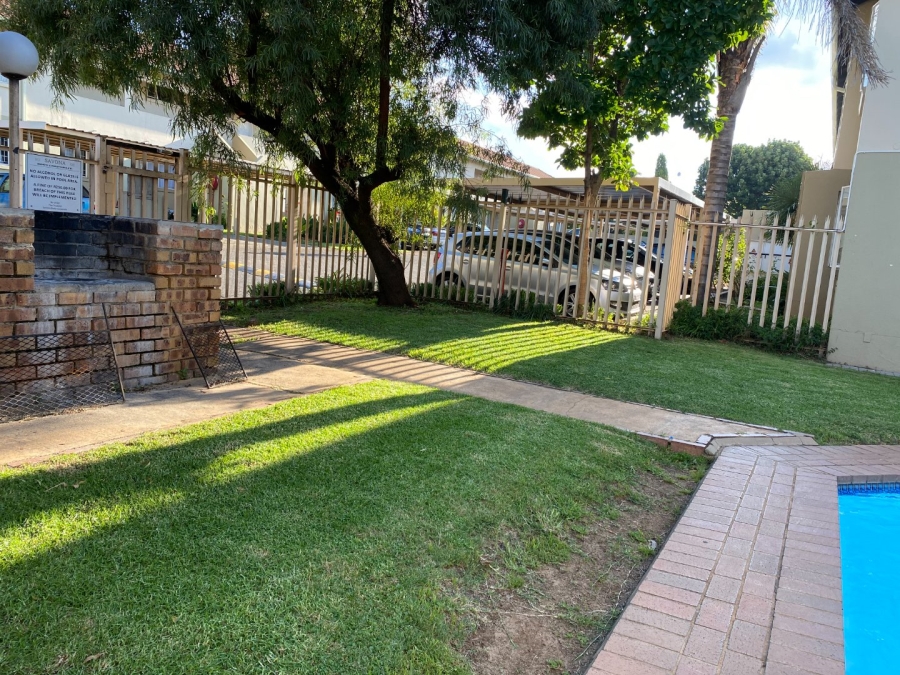 1 Bedroom Property for Sale in Eden Glen Gauteng