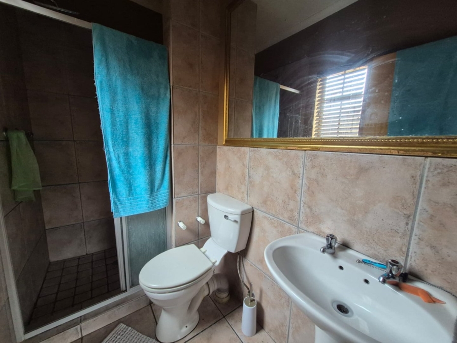 3 Bedroom Property for Sale in Radiokop Gauteng