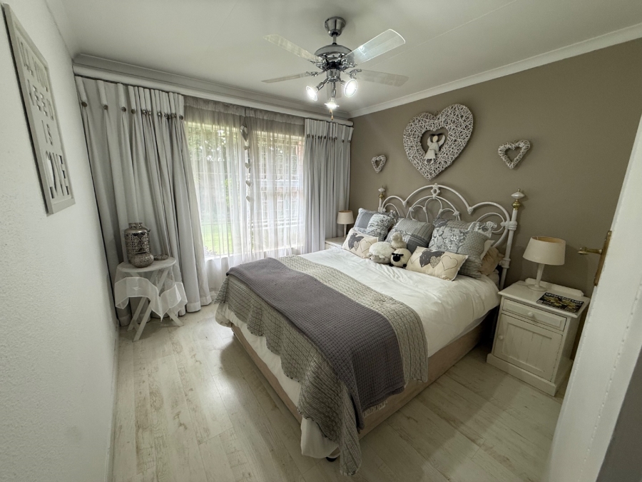 3 Bedroom Property for Sale in Sunward Park Gauteng