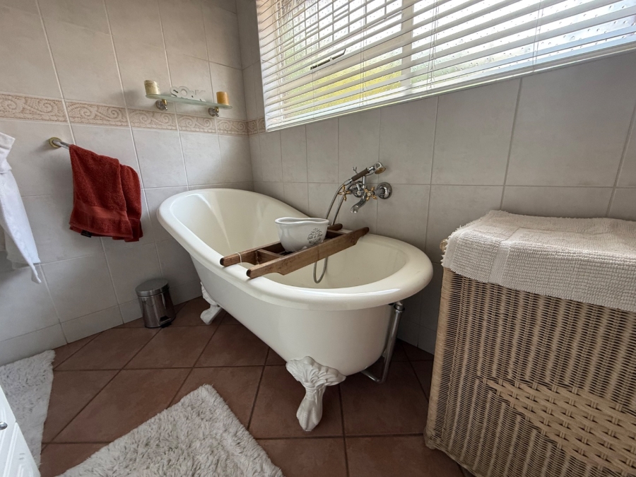 3 Bedroom Property for Sale in Sunward Park Gauteng