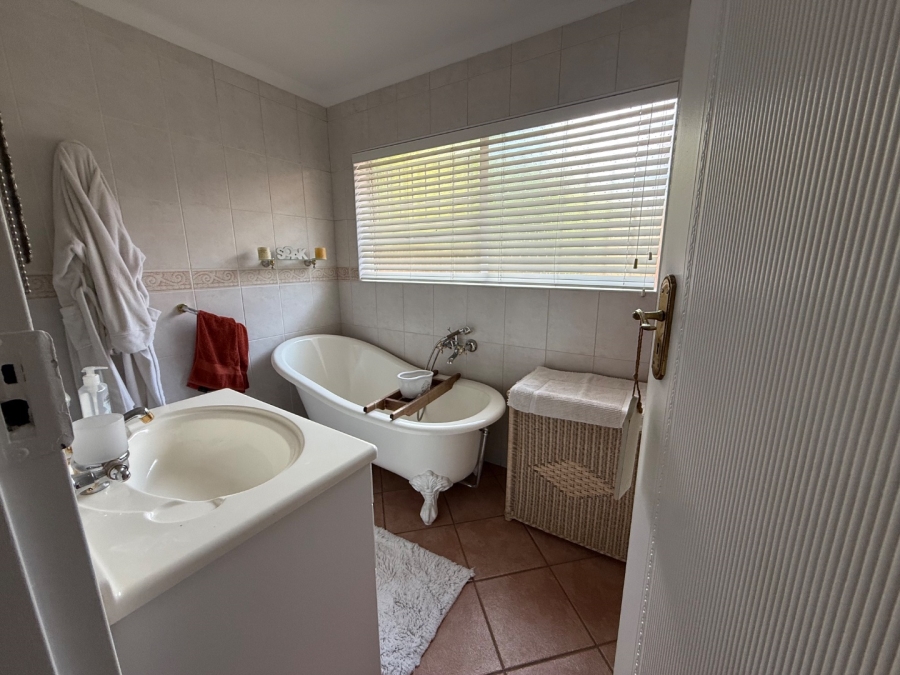 3 Bedroom Property for Sale in Sunward Park Gauteng