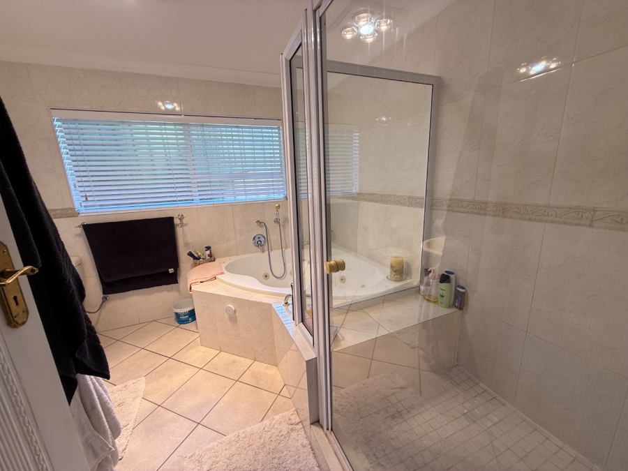 3 Bedroom Property for Sale in Sunward Park Gauteng
