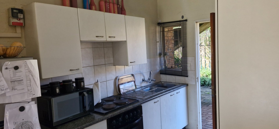 2 Bedroom Property for Sale in Wilgeheuwel Gauteng