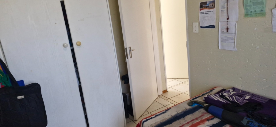 2 Bedroom Property for Sale in Wilgeheuwel Gauteng