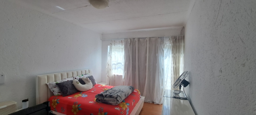 To Let 3 Bedroom Property for Rent in Bruma Gauteng