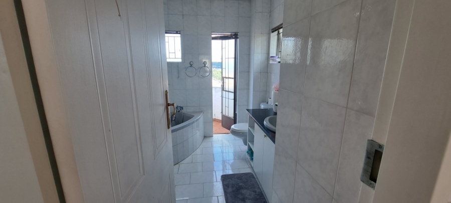 To Let 3 Bedroom Property for Rent in Bruma Gauteng
