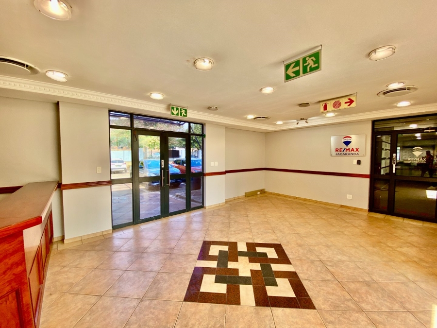 To Let Commercial Property for Rent in Faerie Glen Gauteng