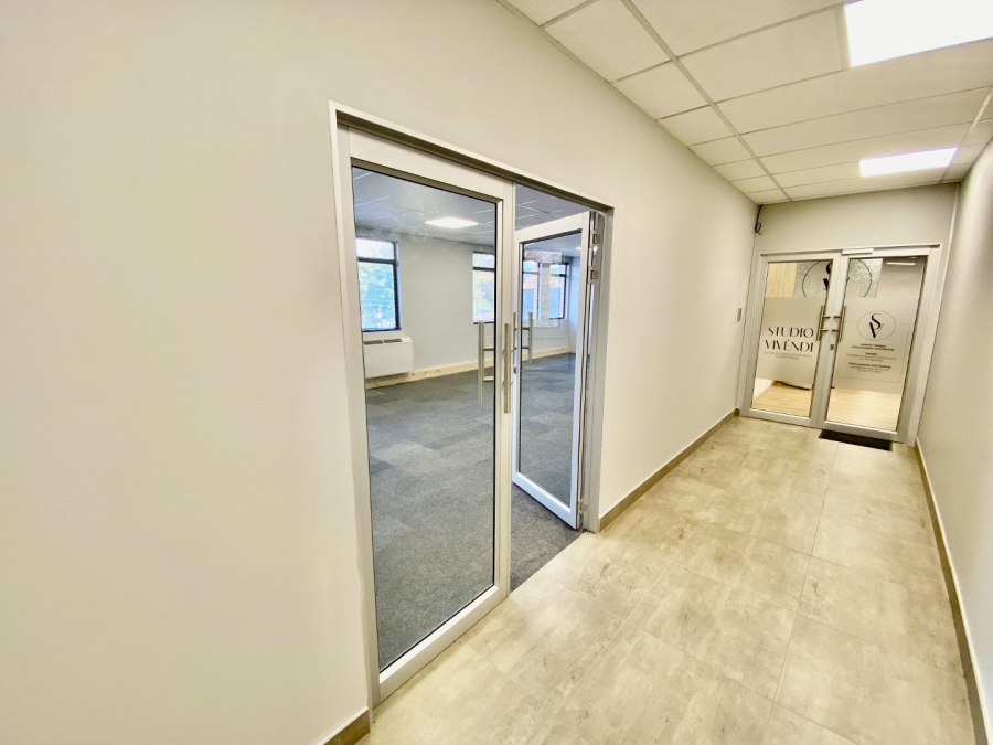 To Let Commercial Property for Rent in Faerie Glen Gauteng