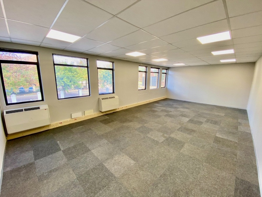 To Let Commercial Property for Rent in Faerie Glen Gauteng
