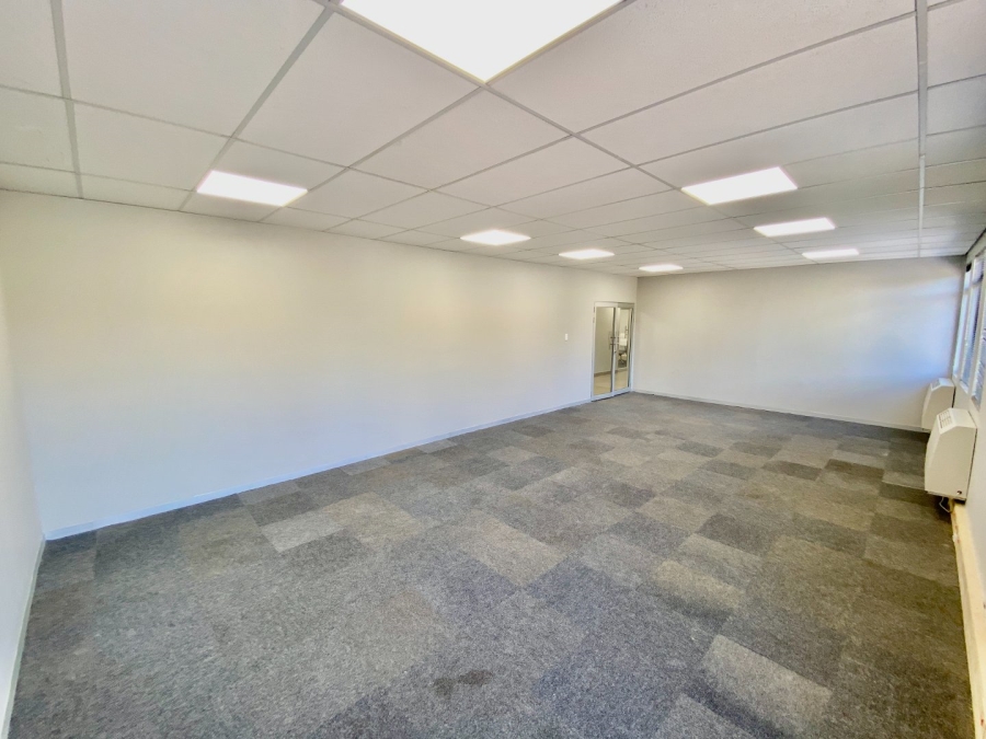 To Let Commercial Property for Rent in Faerie Glen Gauteng