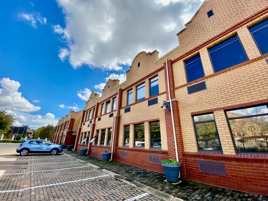To Let Commercial Property for Rent in Faerie Glen Gauteng