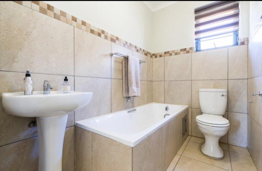 3 Bedroom Property for Sale in Sky City Gauteng