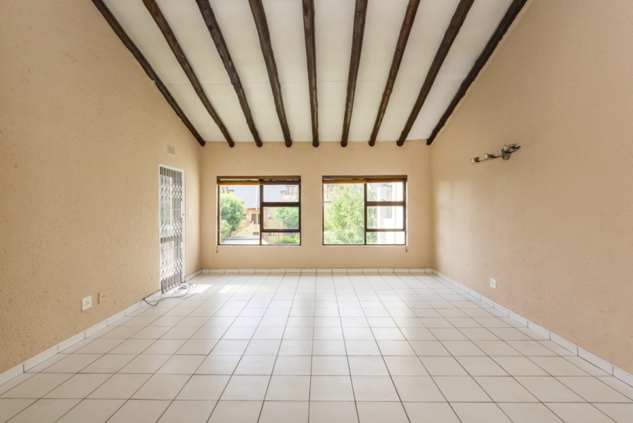 2 Bedroom Property for Sale in Eden Glen Gauteng