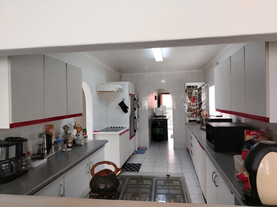 4 Bedroom Property for Sale in Mimosa Park Gauteng