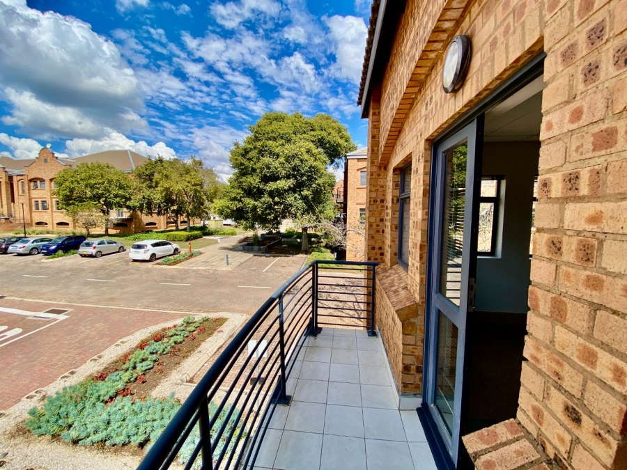 To Let Commercial Property for Rent in Faerie Glen Gauteng