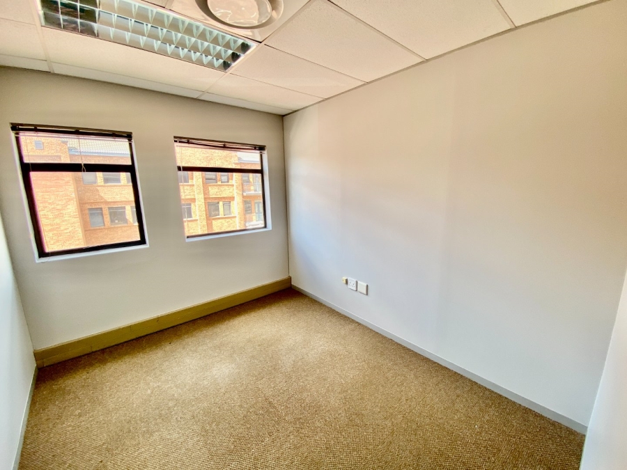To Let Commercial Property for Rent in Faerie Glen Gauteng