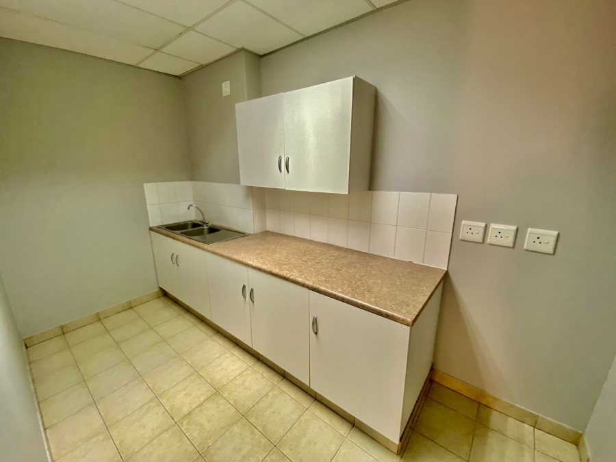 To Let Commercial Property for Rent in Faerie Glen Gauteng