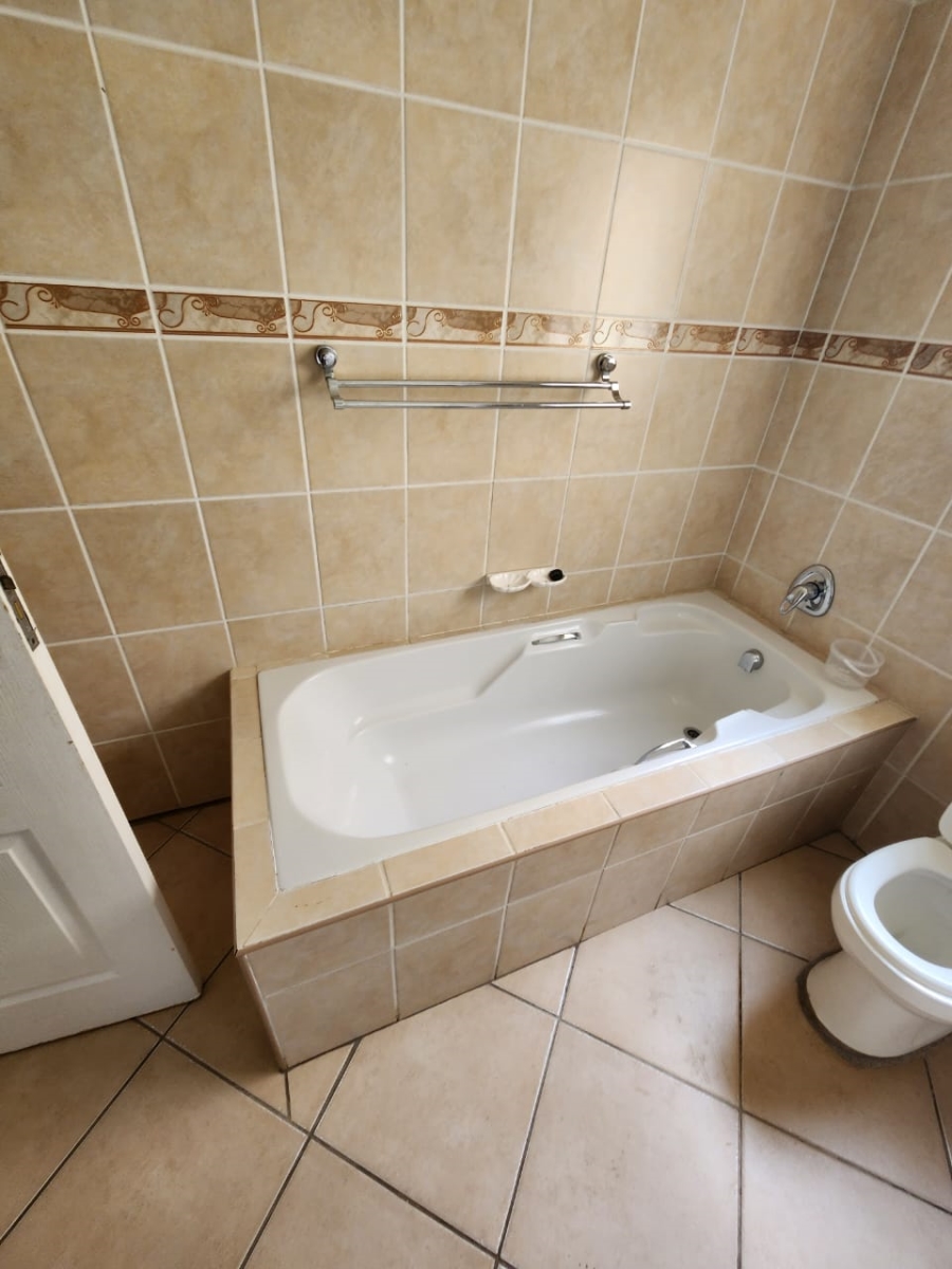 3 Bedroom Property for Sale in Montana Park Gauteng