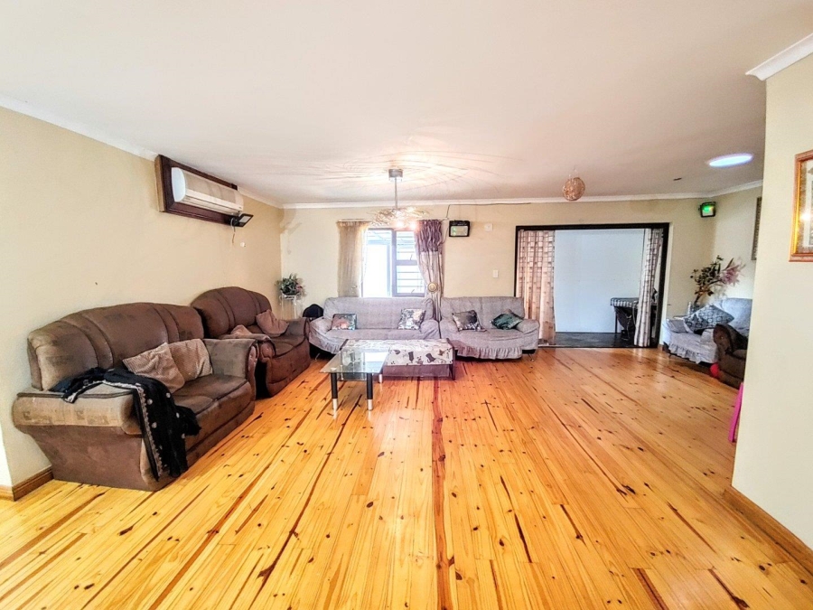 3 Bedroom Property for Sale in Montana Park Gauteng