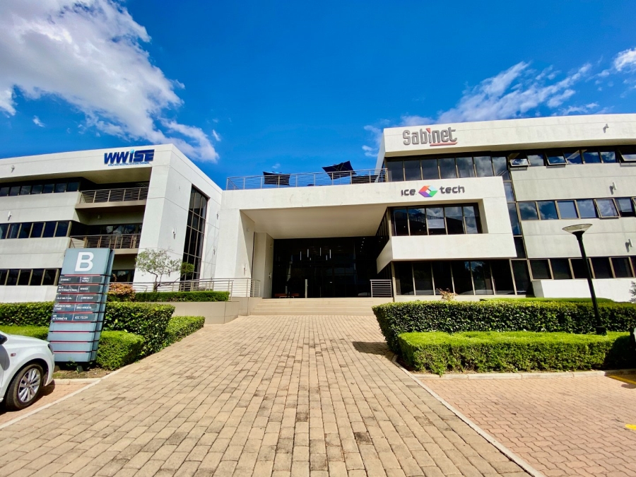 To Let Commercial Property for Rent in Die Hoewes Gauteng