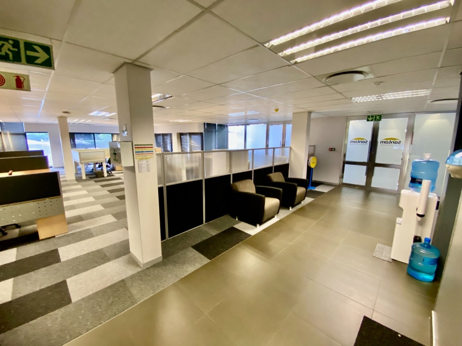 To Let Commercial Property for Rent in Die Hoewes Gauteng
