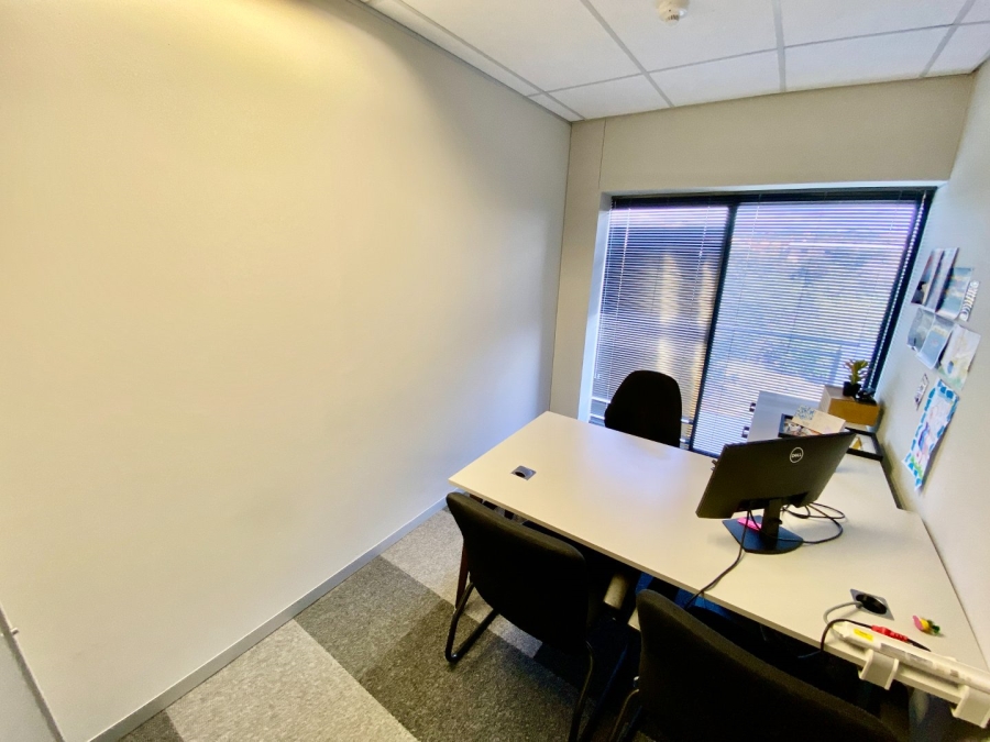 To Let Commercial Property for Rent in Die Hoewes Gauteng
