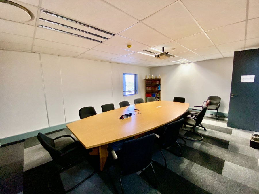 To Let Commercial Property for Rent in Die Hoewes Gauteng