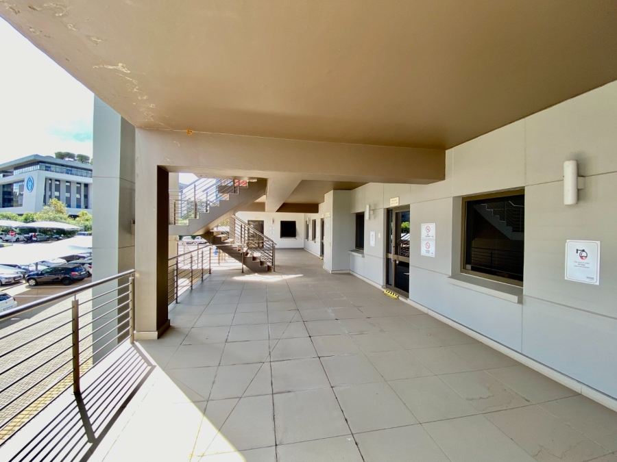 To Let Commercial Property for Rent in Die Hoewes Gauteng