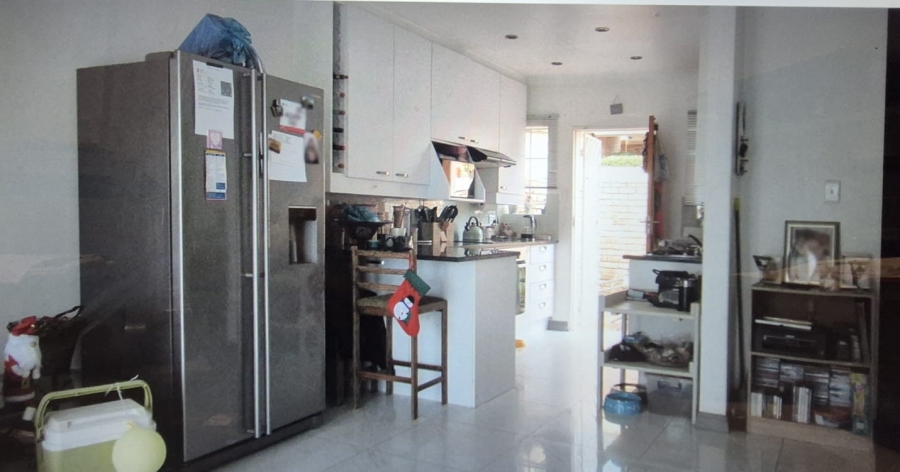 2 Bedroom Property for Sale in Wilgeheuwel Gauteng