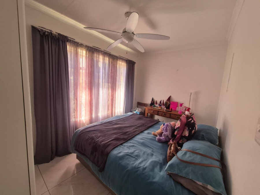 2 Bedroom Property for Sale in Wilgeheuwel Gauteng