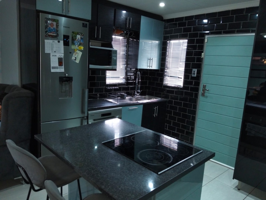 3 Bedroom Property for Sale in Sky City Gauteng