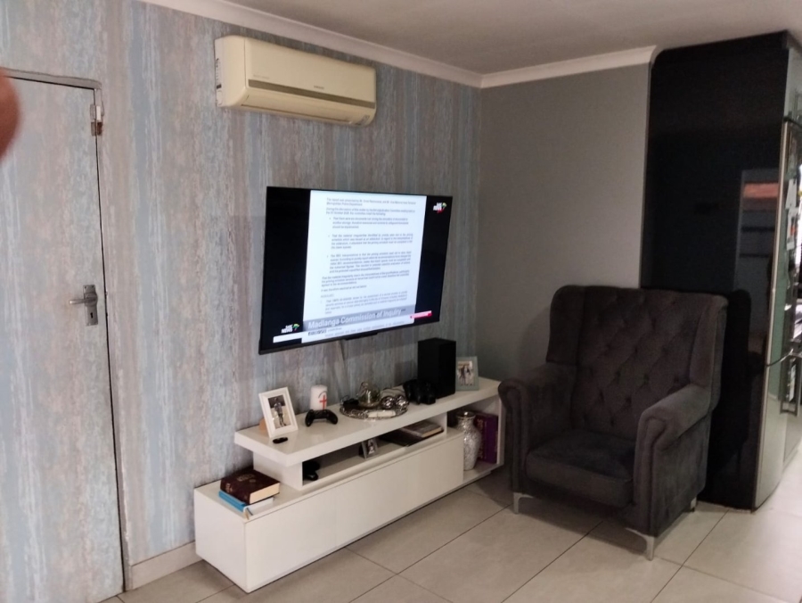 3 Bedroom Property for Sale in Sky City Gauteng