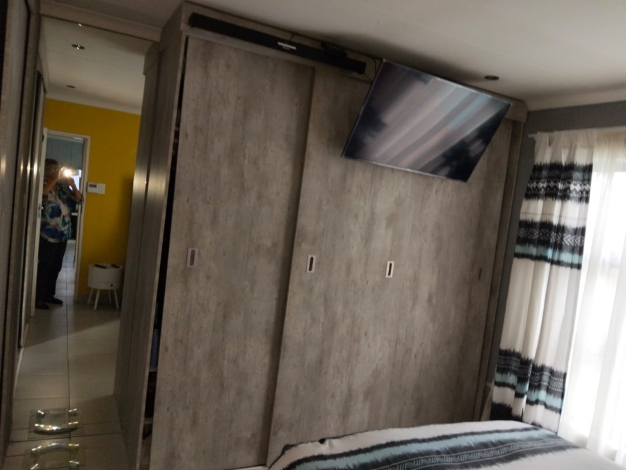 3 Bedroom Property for Sale in Sky City Gauteng