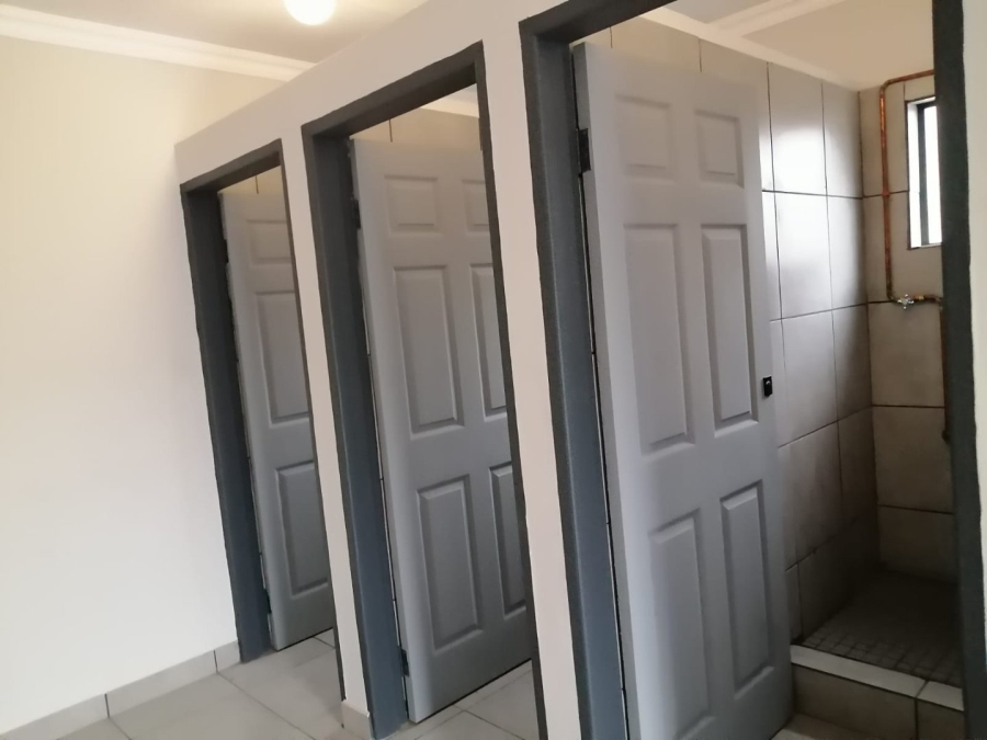 To Let Commercial Property for Rent in Pomona Gauteng