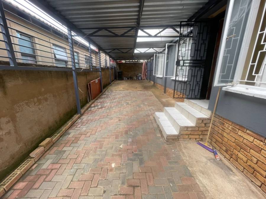 3 Bedroom Property for Sale in Naturena Gauteng