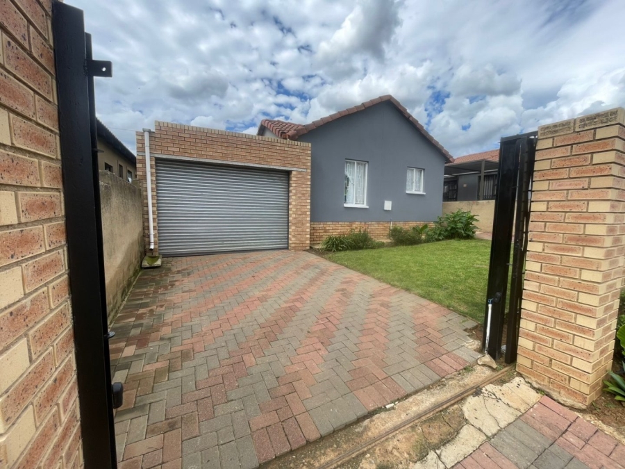 3 Bedroom Property for Sale in Naturena Gauteng
